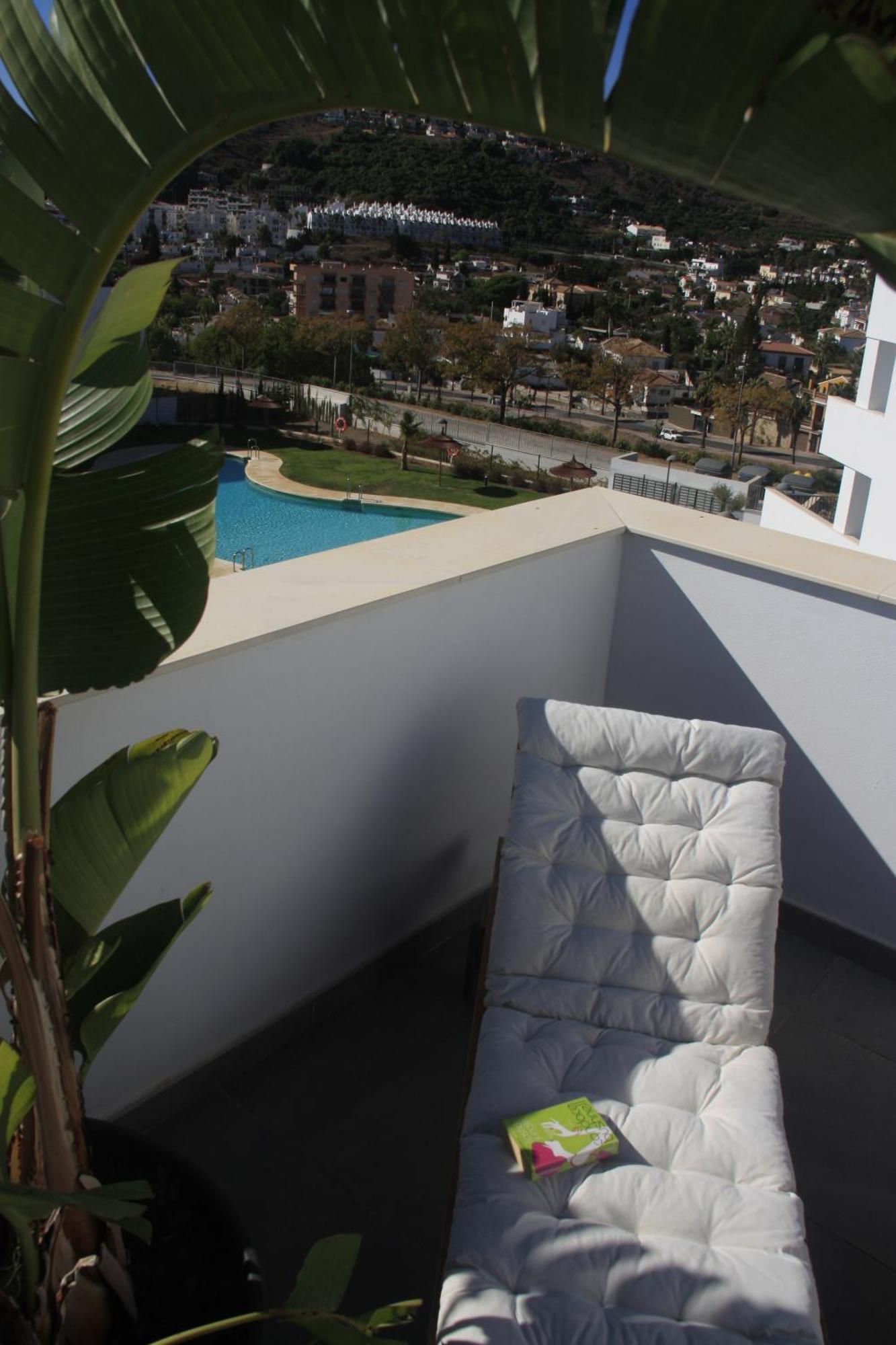 Sunny Penthouse Beach Apartment With Panoramic Views Almuñécar Exteriör bild